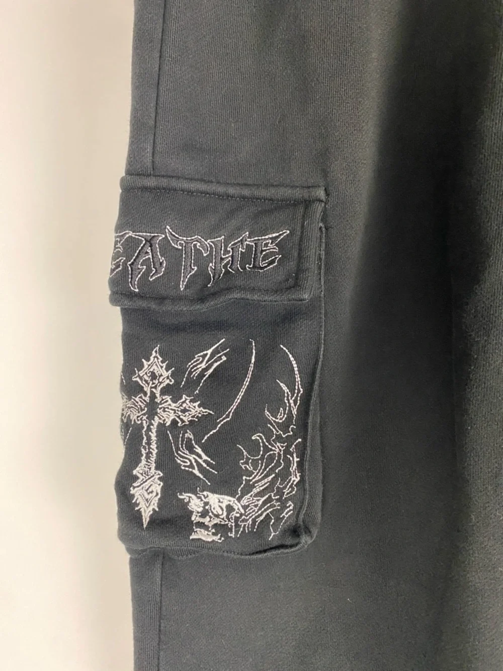 Breathe Divinity Cargo Sweat Pants Black Men’s Size Large - Picture 3 of 11